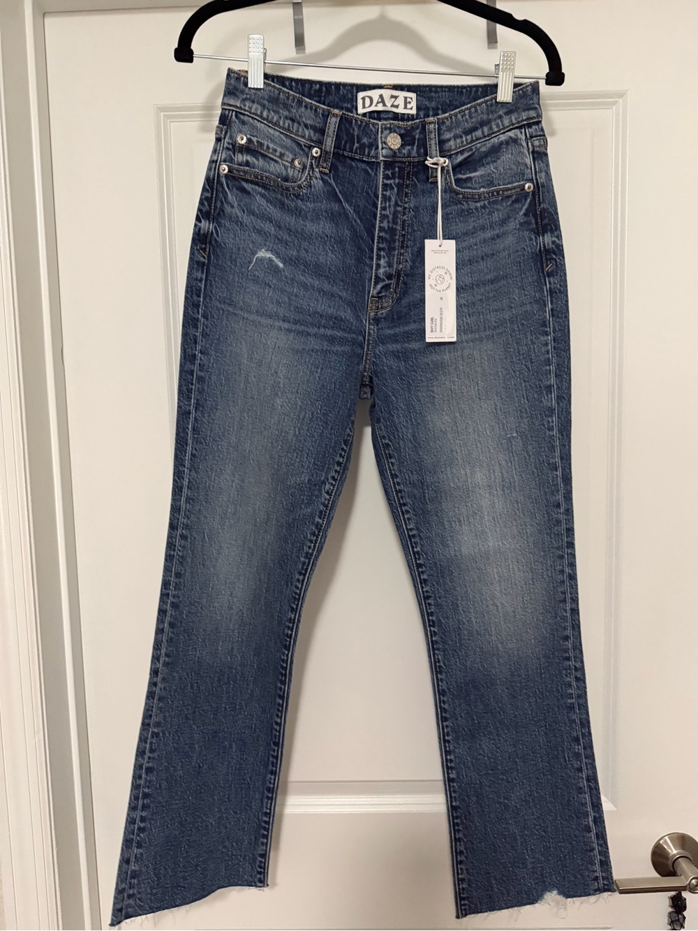 NWT DAZE Shy Girl Socialite High Rise Crop Flare Jeans Size 26